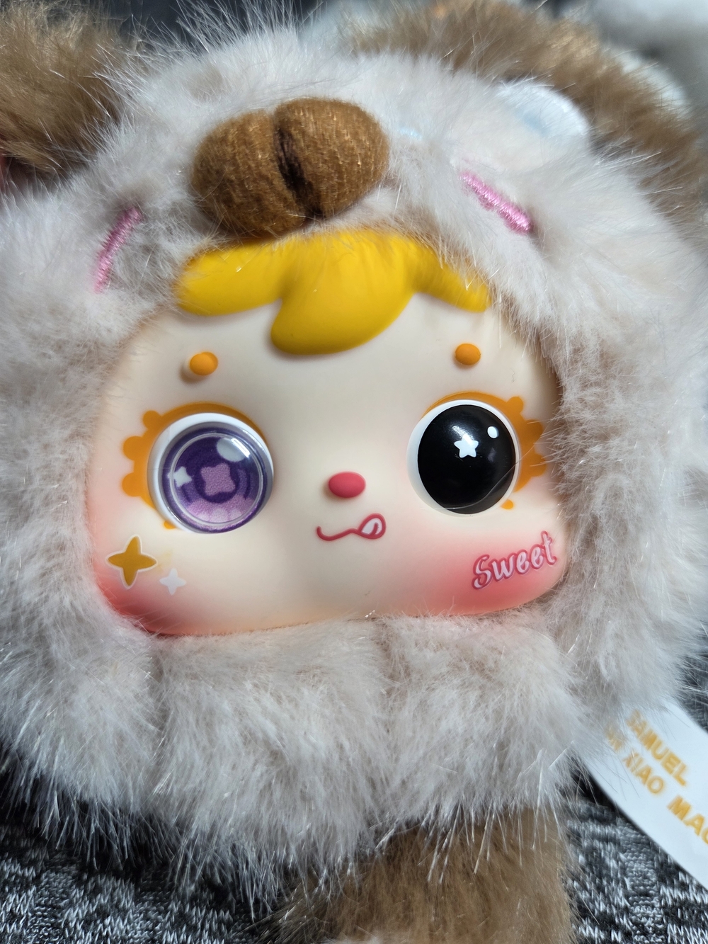 Samuel Kitten Paws Keychains - Picture 12 of 16